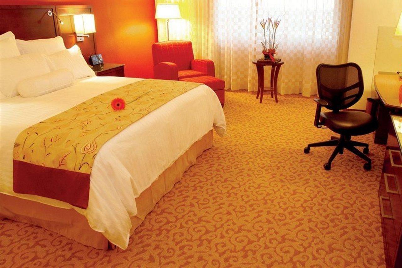 Aguascalientes Marriott Hotel מראה חיצוני תמונה