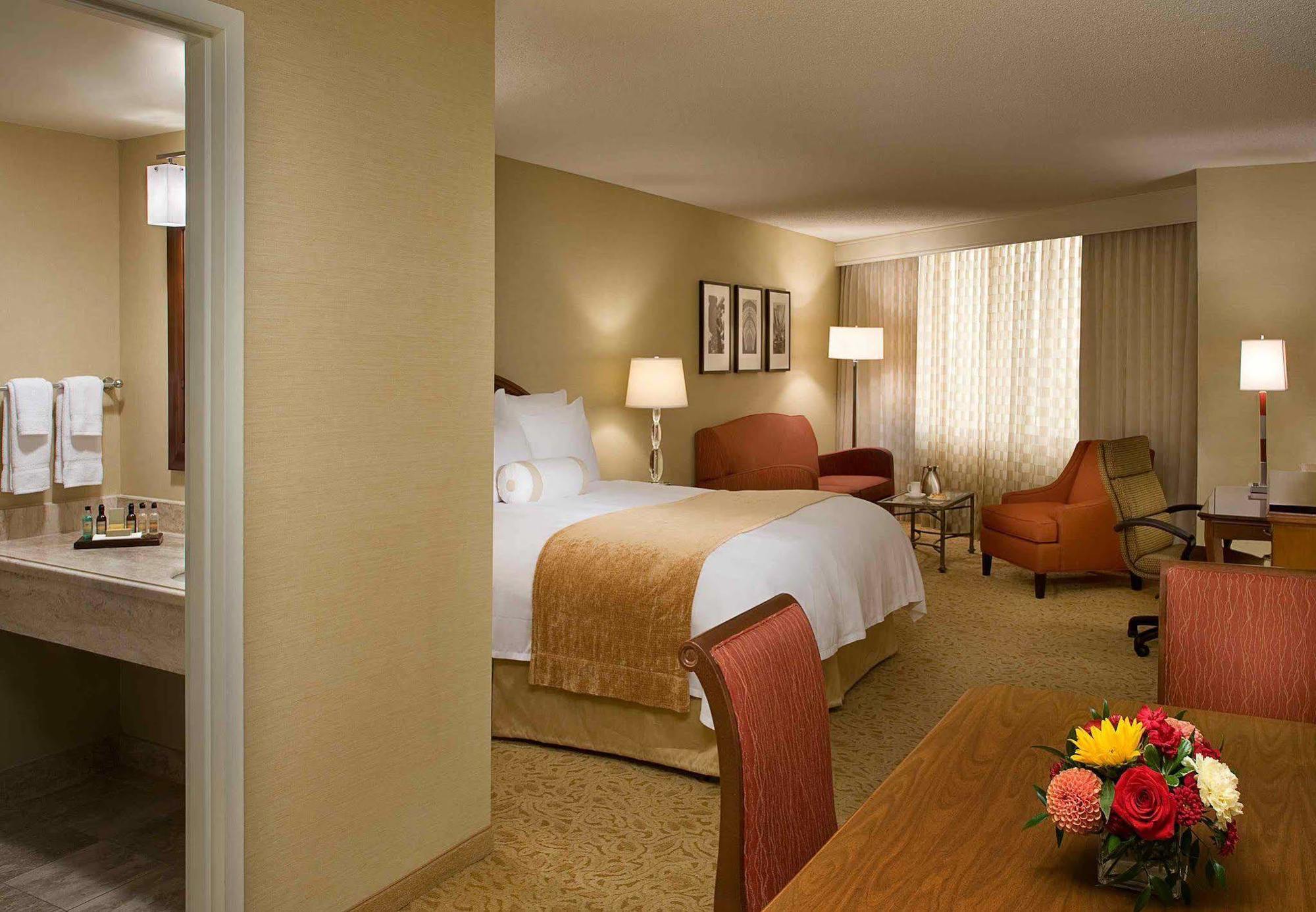 Aguascalientes Marriott Hotel מראה חיצוני תמונה