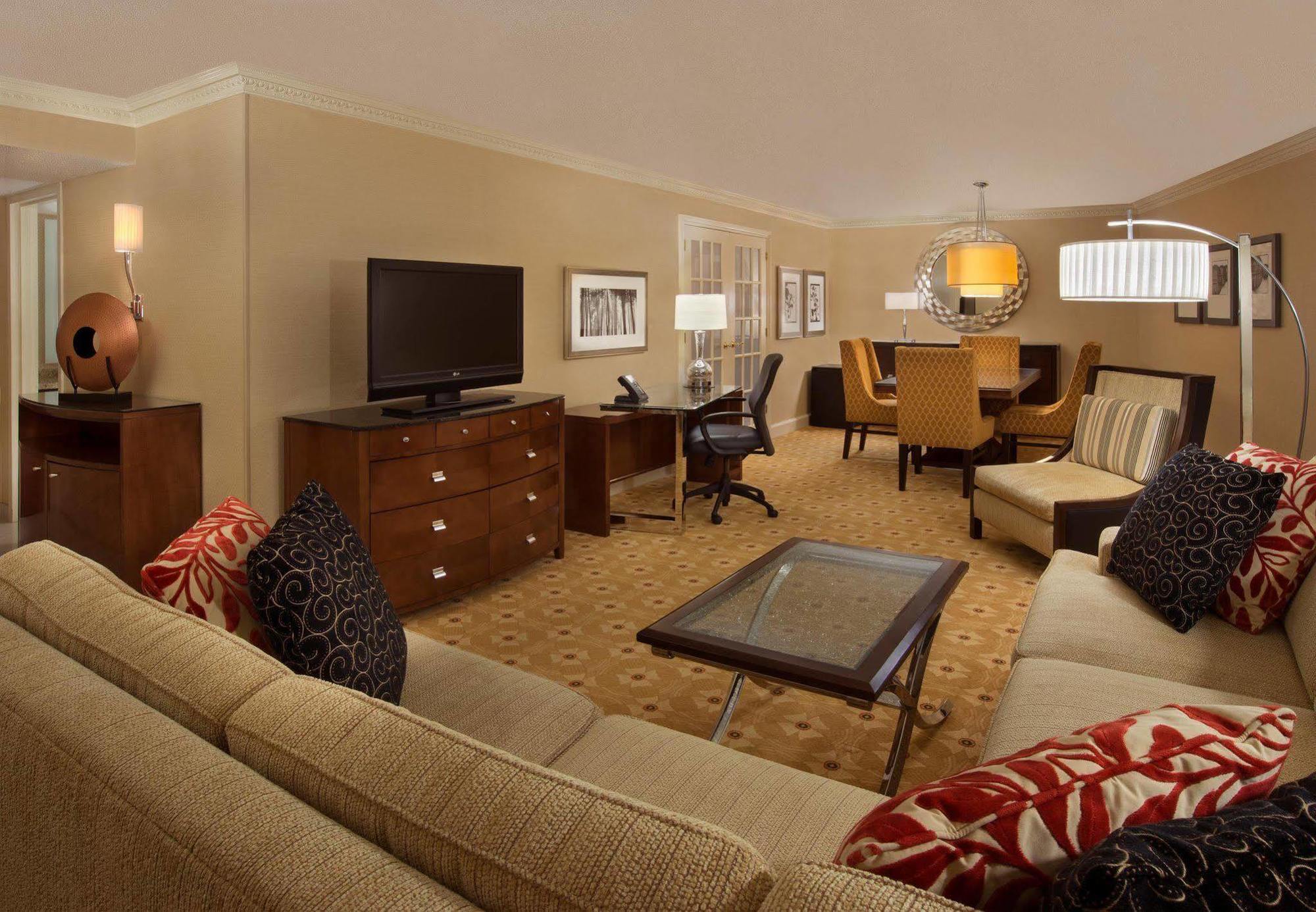 Aguascalientes Marriott Hotel מראה חיצוני תמונה